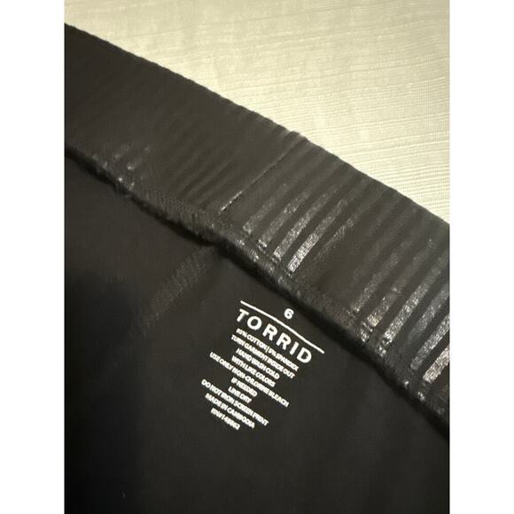 Torrid leggings - Picture 2 of 4